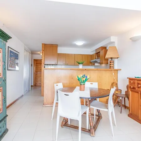 Apart-rent Port Grec 0161 Apartment *