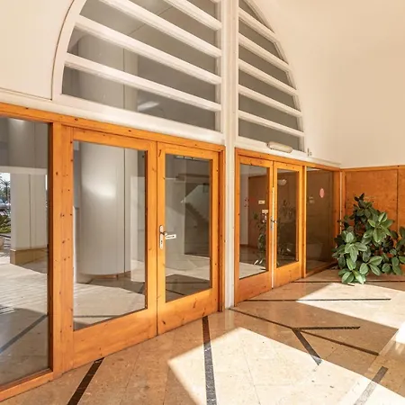 Apart-rent Port Grec 0161 Apartment *